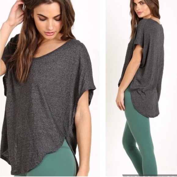 Beyond Yoga Gray Oversized High Low Short Sleeve T-shirt Size M / L - Picture 1 of 6